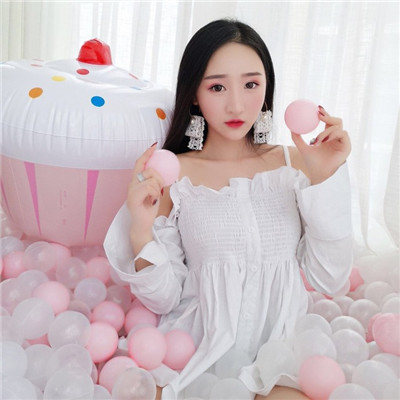 动漫女生头像可爱星空图片