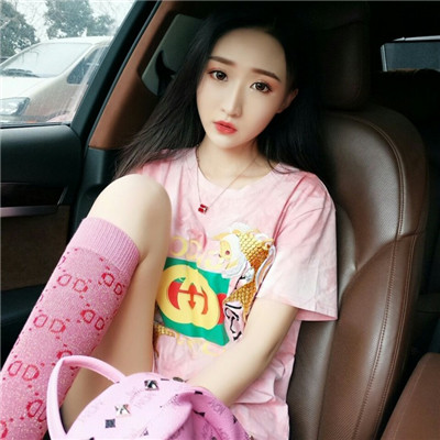 动漫女生头像可爱星空图片