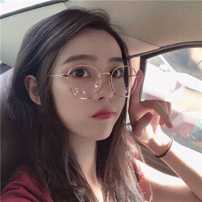 下载女生头像带字图片图片