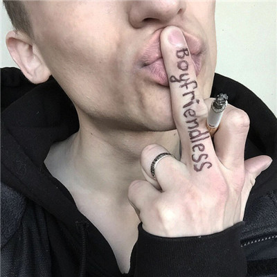 2020最火好看男生真人头像图片