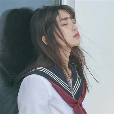qq头像女生画中画最新图片