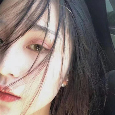 qq头像女生画中画最新图片