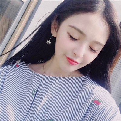 女生短发图片头像背影图片