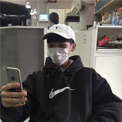 男生兄弟头像高冷图片