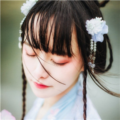 好看的女生白衬衫头像图片
