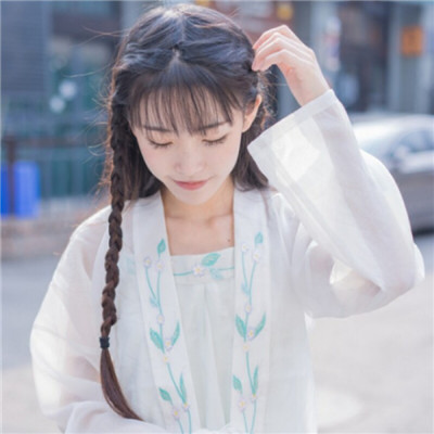 好看的女生白衬衫头像图片