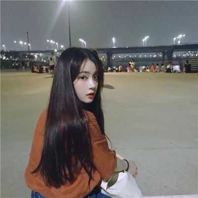 qq头像中年女生头像图片