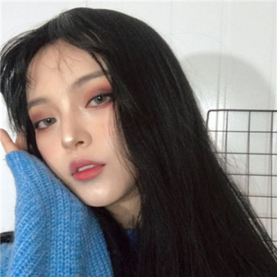 qq高清女生头像带字图片