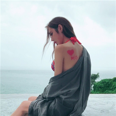 qq头像动漫女生清晰图片