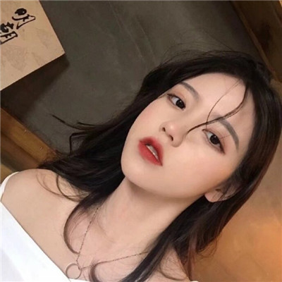qq个性女生性感头像图片