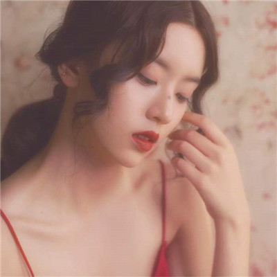 手绘唯美女生头像可爱图片