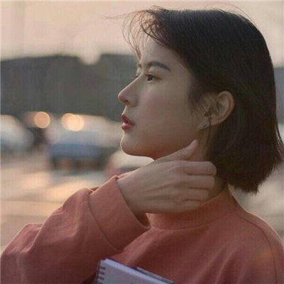 手绘唯美女生头像可爱图片