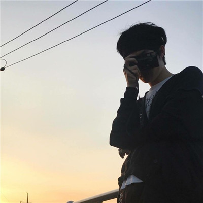 2018最潮微信最火动漫头像男生图片