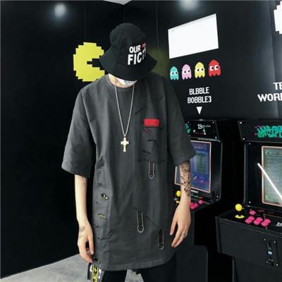 男生恋爱后频繁换头像图片