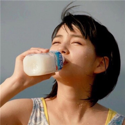 qq头像女生孤单背影图片