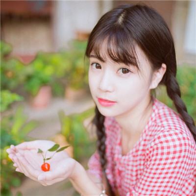 个性霸气女生带字头像图片