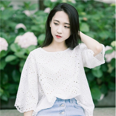个性霸气女生带字头像图片