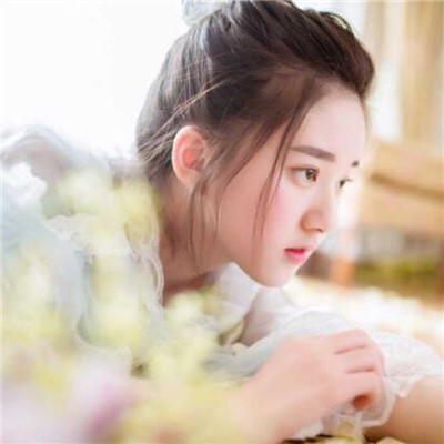 个性霸气女生带字头像图片