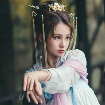 qq女生高清头像个性网图片