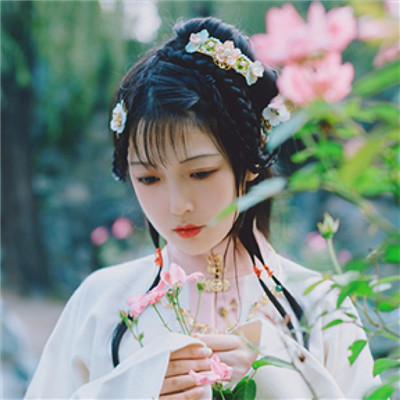 qq女生高清头像个性网图片