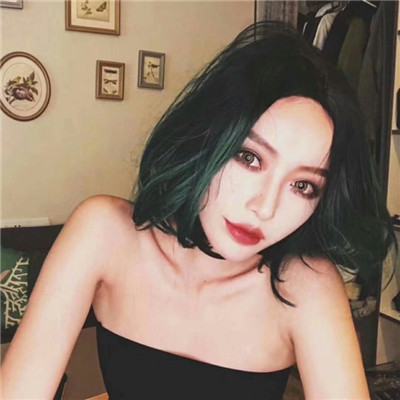 动漫背影霸气女生头像图片
