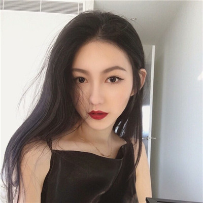 动漫背影霸气女生头像图片
