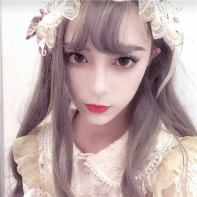 qq头像背影短发女生图片