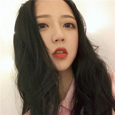 一张图两个人女生头像图片