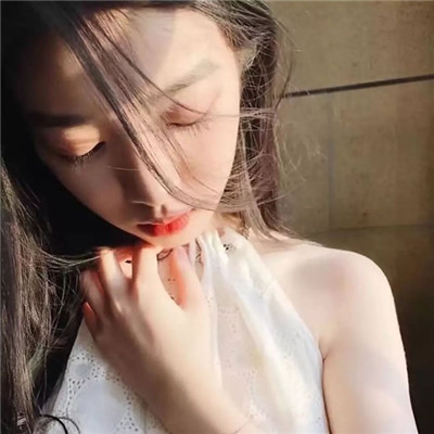手绘女生头像彩色大全图片