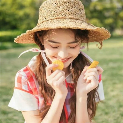 手绘女生头像彩色大全图片
