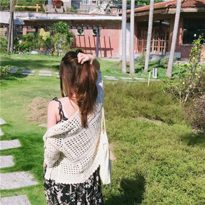 清新女生头像动漫学院图片