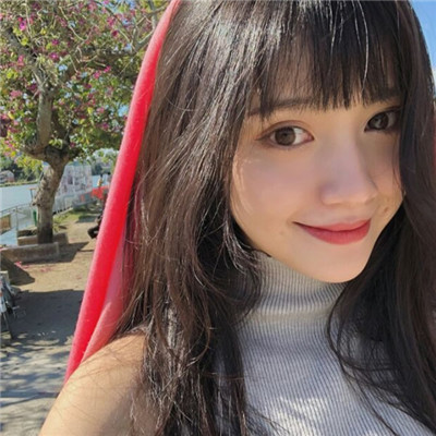 有纹身的动漫女生头像图片