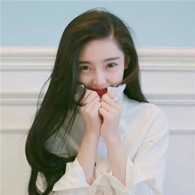 有纹身的动漫女生头像图片