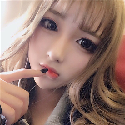 qq头像女生背景黑白图片