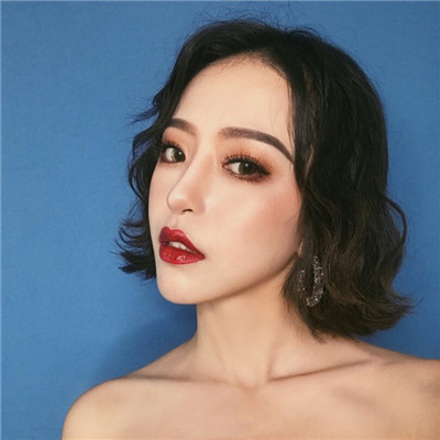 头像 女生个性网短发图片
