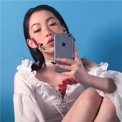 微信头像女生素描头像图片
