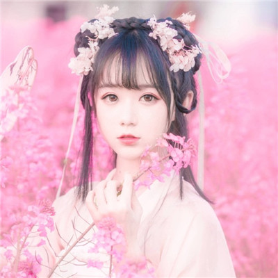 白色衬衫头像女生头像图片