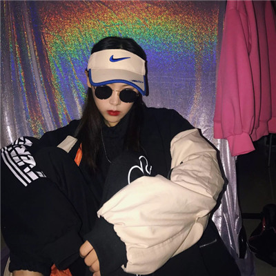 女生qq头像穿牛仔衣图片