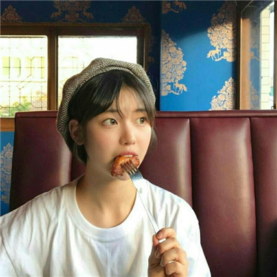 qq头像女生染发白色图片