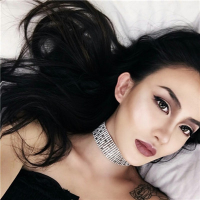 带帽子的qq女生头像图片