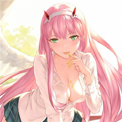 戴着耳机伤感女生头像图片