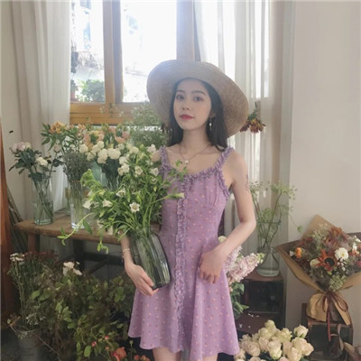 qq手绘简约头像女生图片