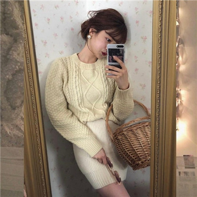qq手绘简约头像女生图片