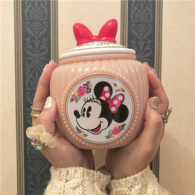 qq手绘简约头像女生图片