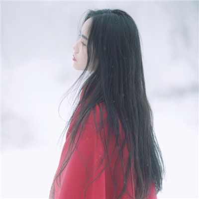 好看的女生白衬衫头像图片