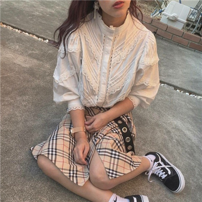 头像女生简单气质森系图片