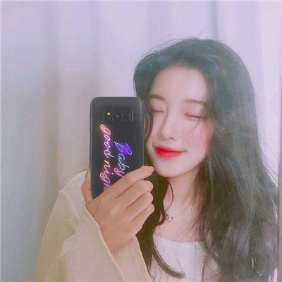 一张图两个人女生头像图片