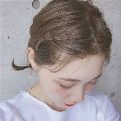 很霸气的图片女生头像图片
