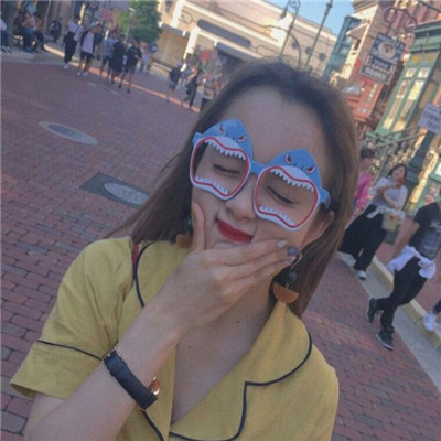 很霸气的图片女生头像图片