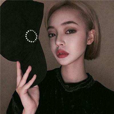 qq头像大全黑白女生图片